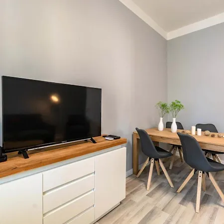 Iduna No 5 - 1 Og Mit Balkon Nach Osten